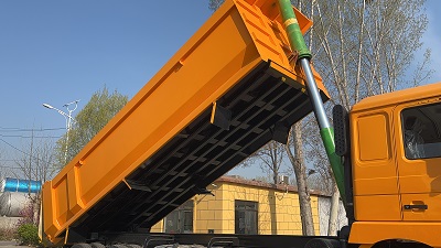 Shacman 8X4 Tipper