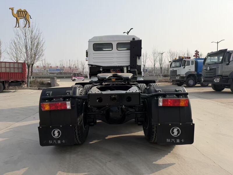 İstifadə olunmuş Shacman F3000 6×4 yük maşını başlığı