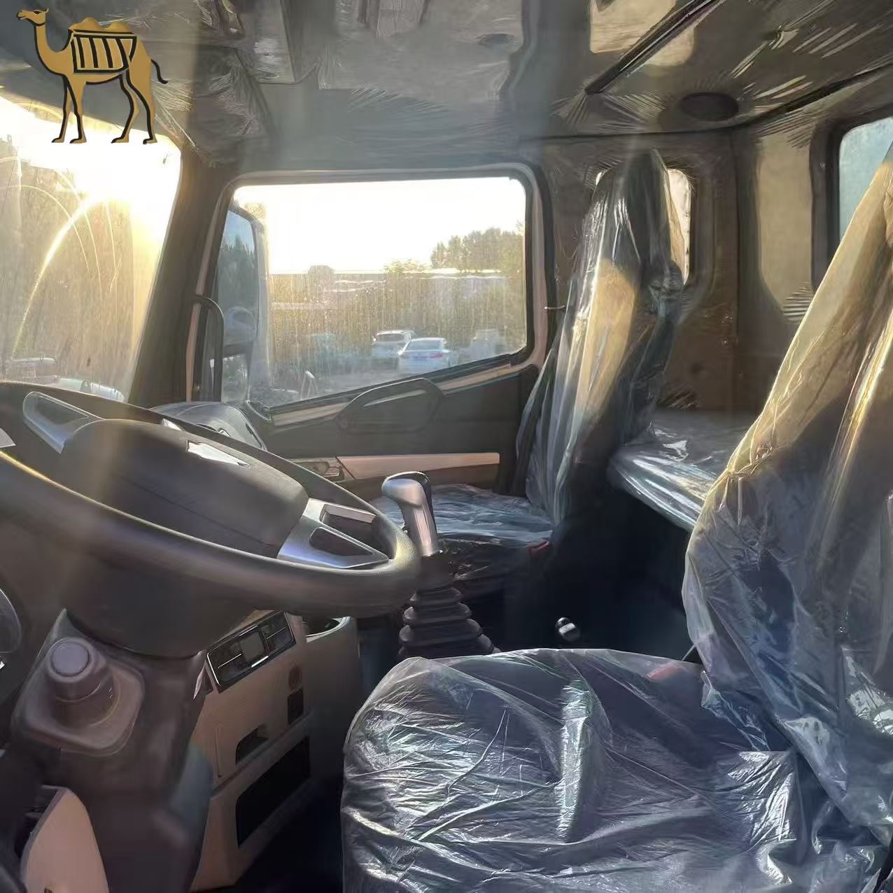 Camion de tracteur Howo NX