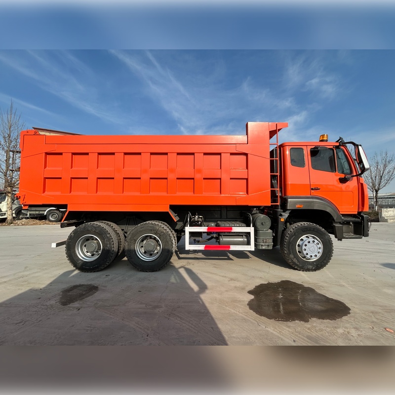 İstifadə olunmuş Sinotruk Howo NX 6x4 Damper