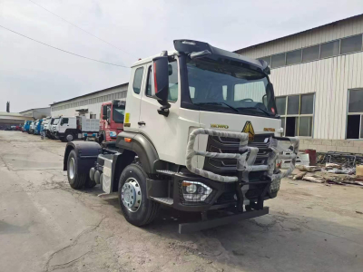 İşlənmiş NX 4x2 Traktor Yük Maşını