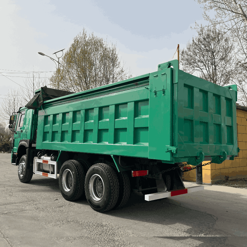 Caminhão basculante Sinotruk usado