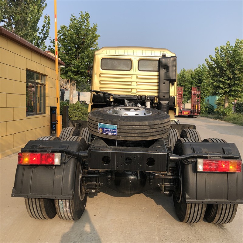 Shacman 10 Wheeler Tractor Truck