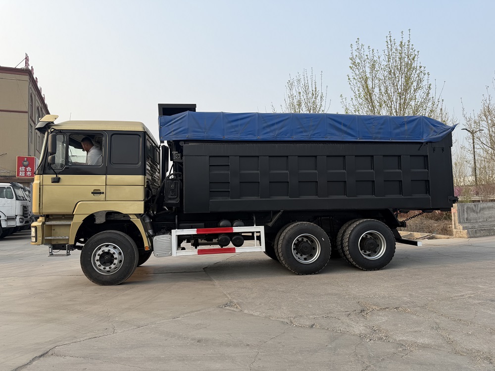 İstifadə olunmuş Shacman 6X4 Dump