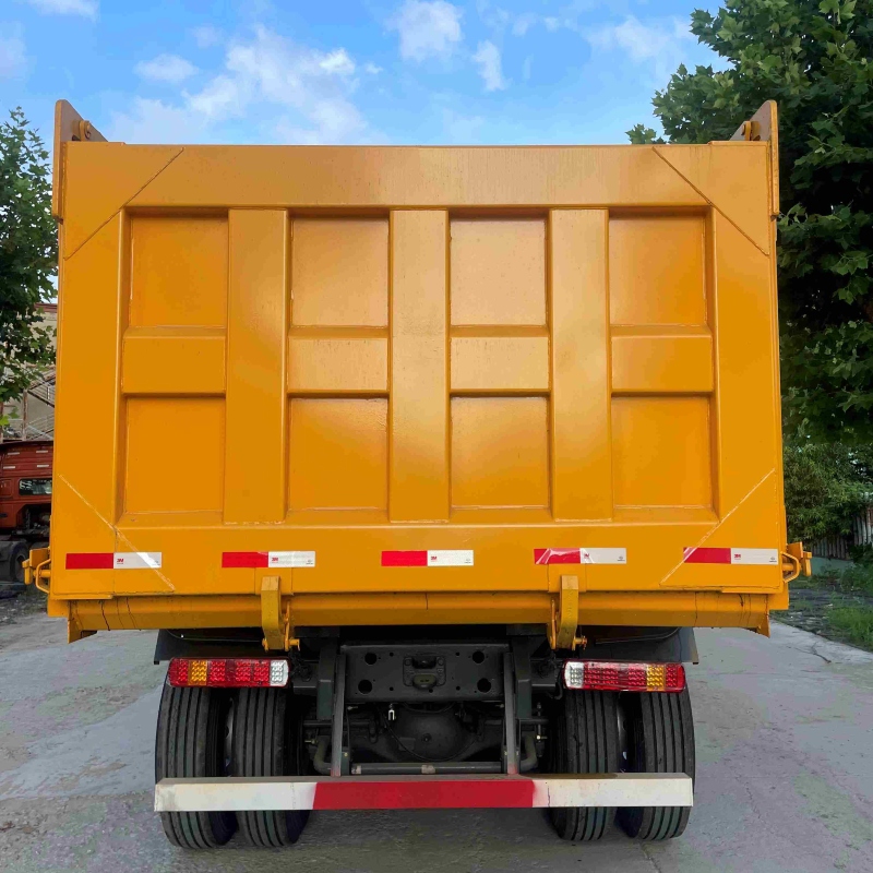 HOWO 10 Tires Mining Dump Truck