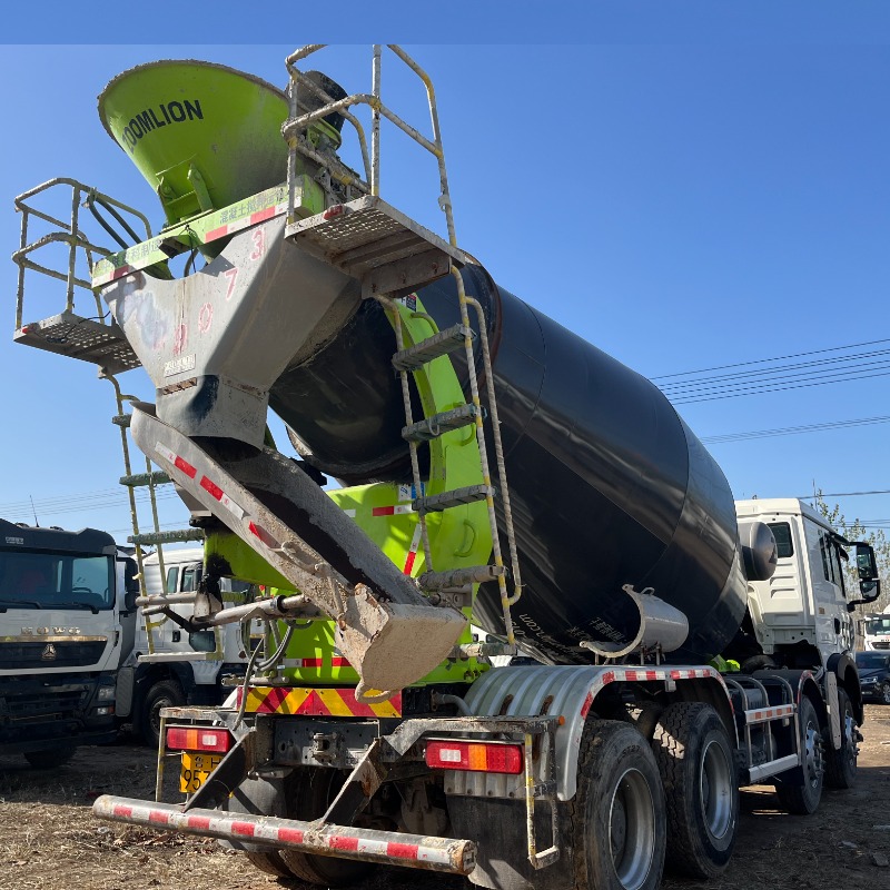 Used HOWO TX Cement Mixer Truck