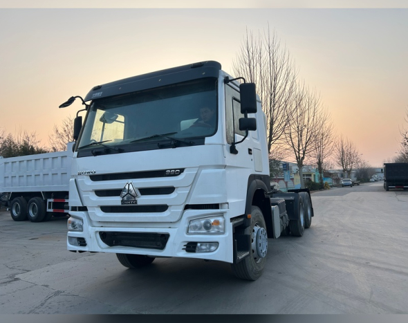 HOWO 6×4 Traktor Yük maşını