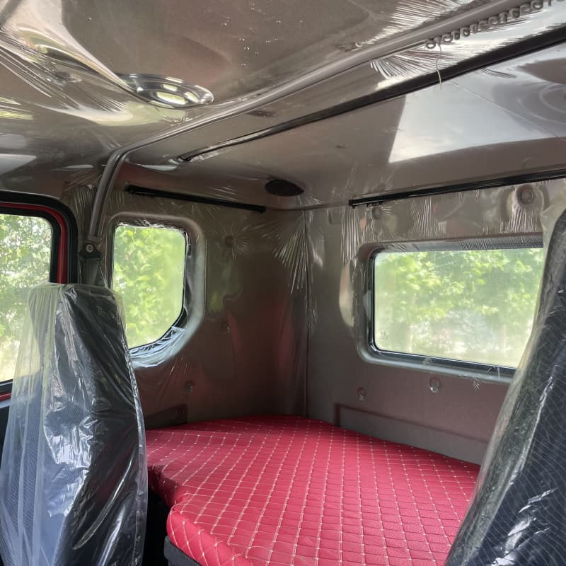 Использовал трактор Hhoo NX