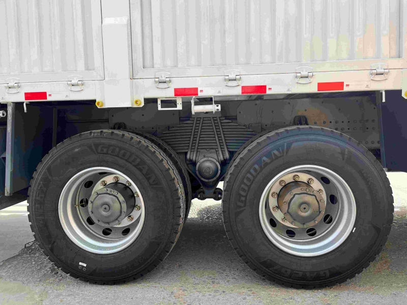 Camião de carga HOWO 10 pneus