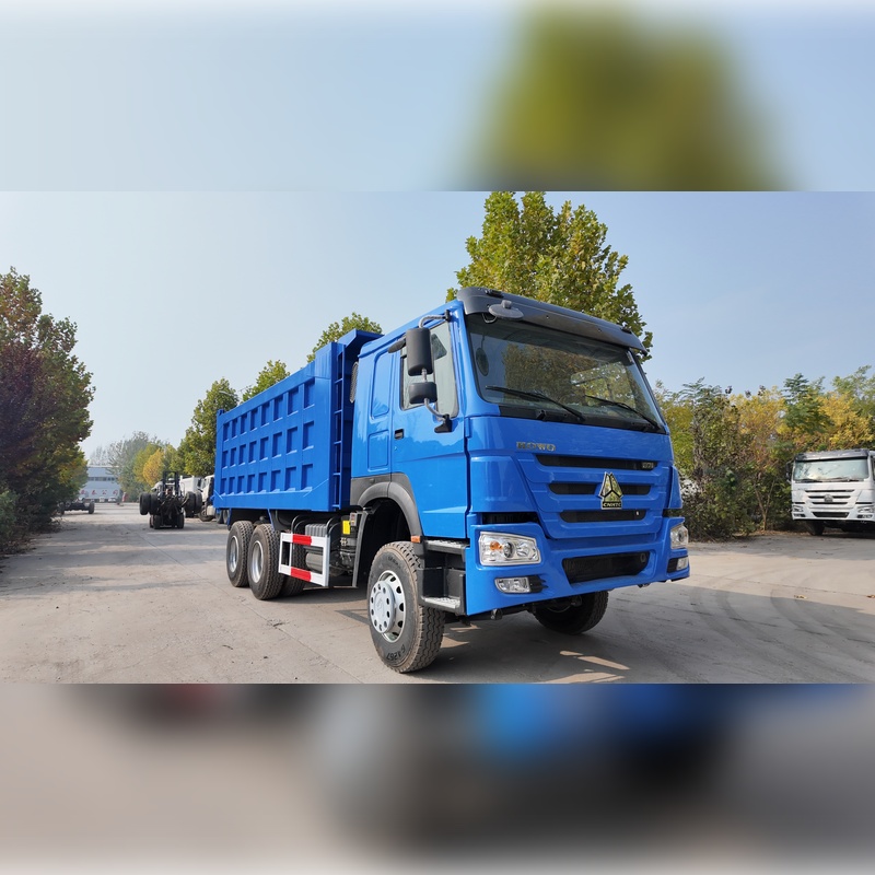 شاحنة قلابة ساينوتروك هاو 6×4 مستعملة