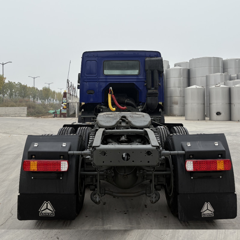 Cabeça de Caminhão HOWO 10 Rodas