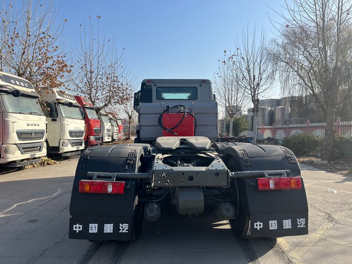 howo nx trailer head truck