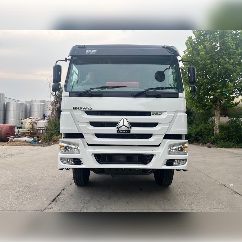 Автоцистерна Howo 20 м3