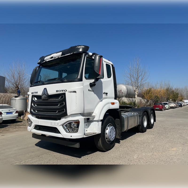 شاحنة جرار Howo NX Hohan مستعملة