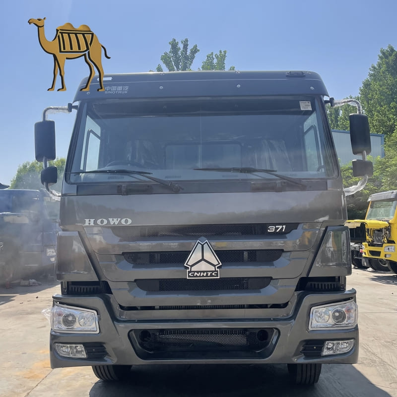 Camion benne Howo 8*4 12 roues