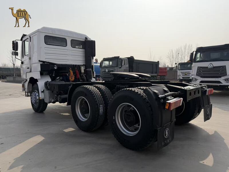 İstifadə olunmuş Shacman F3000 6×4 yük maşını başlığı