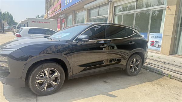 Çindən işlənmiş Çin SUV