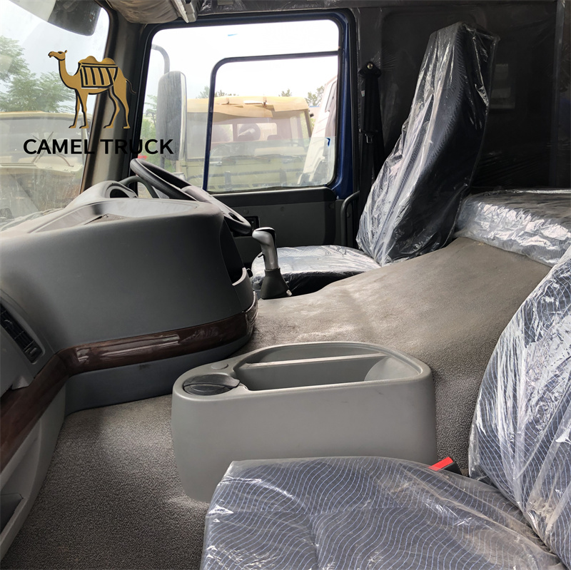 12 Wheels Howo Dump Truck