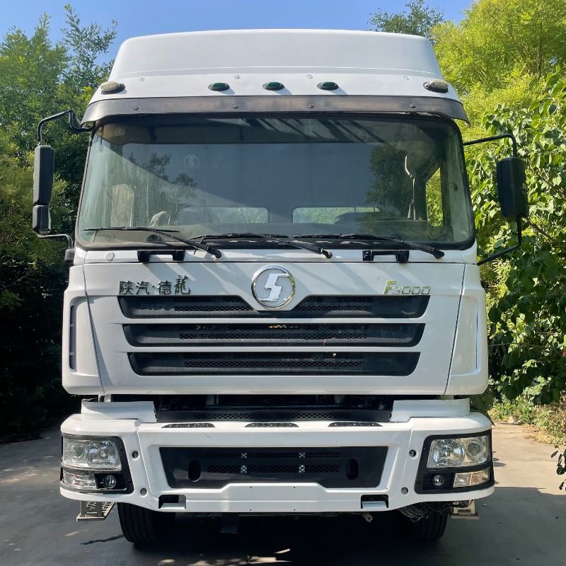 Used Shacman F3000 High Roof Truck