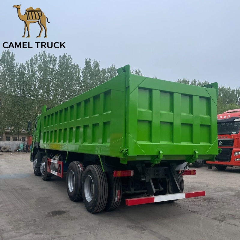 Camion à benne basculante Howo 8x4