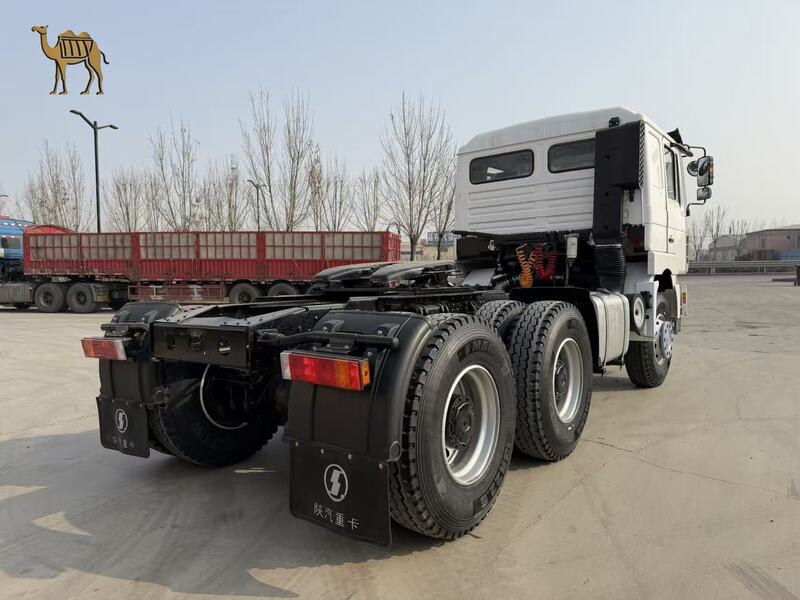 İstifadə olunmuş Shacman F3000 6×4 yük maşını başlığı