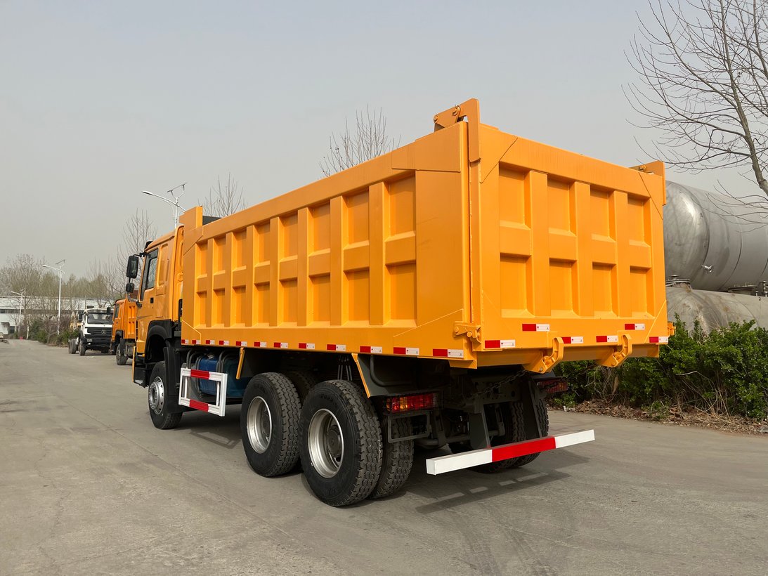 грузовик howo 6x4 в наличии