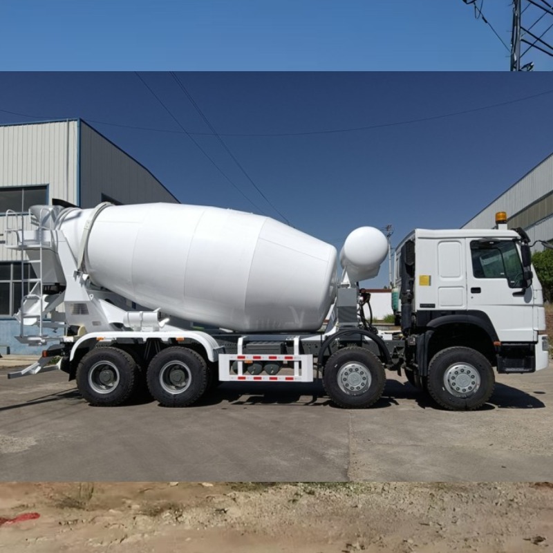 شاحنة خلط أسمنت HOWO مستعملة