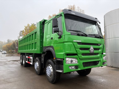 camion benne basculante howo 12 roues