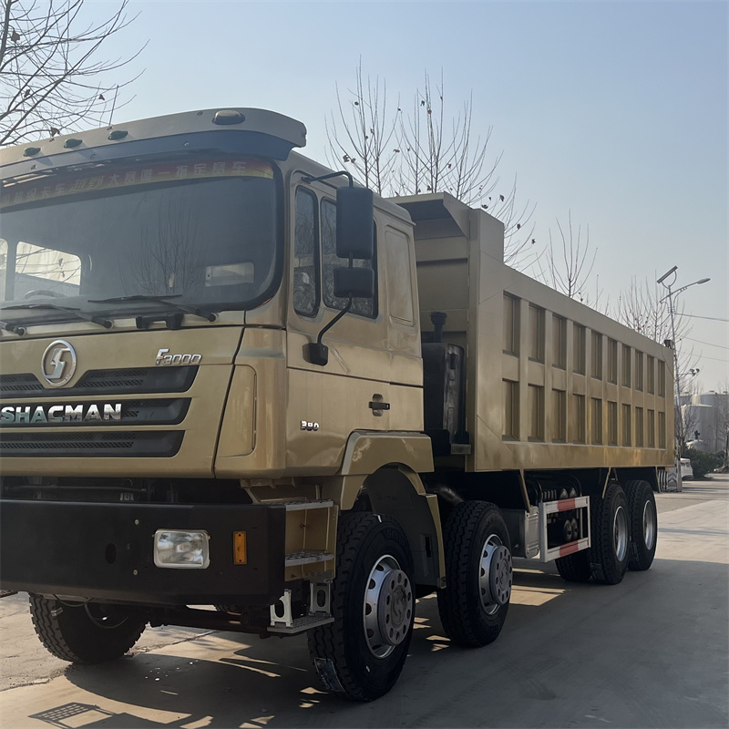 Camión volquete de 371 hp