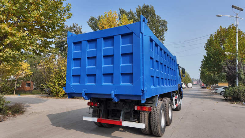 Camion-benne Sinotruc Howo 6x4 d'occasion