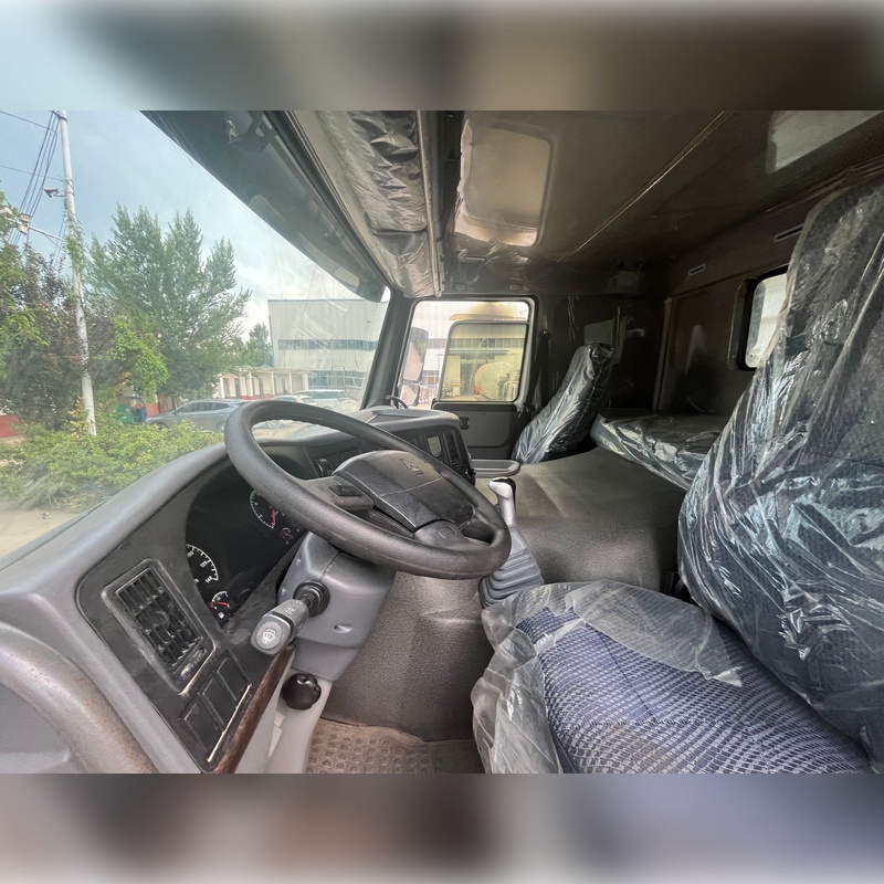 Camión volquete Sinotruk Howo 6x4