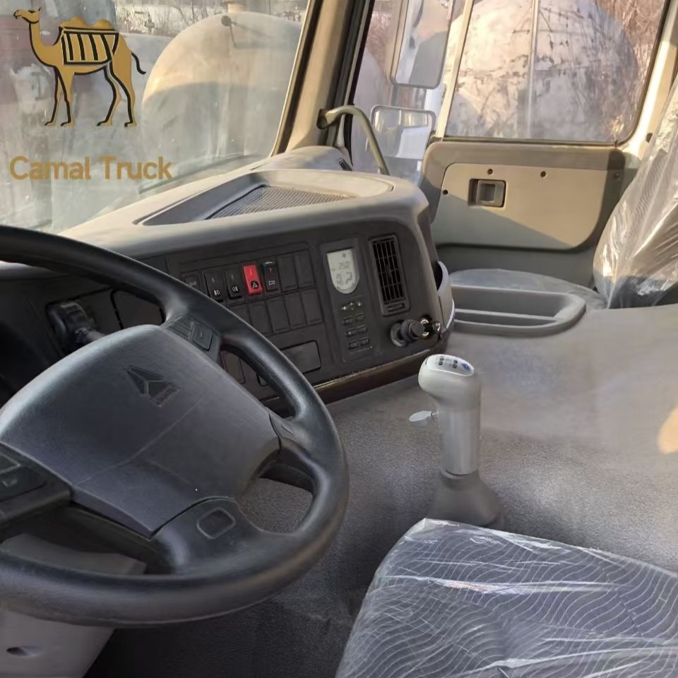 HOWO 6X4 Mixer Truck