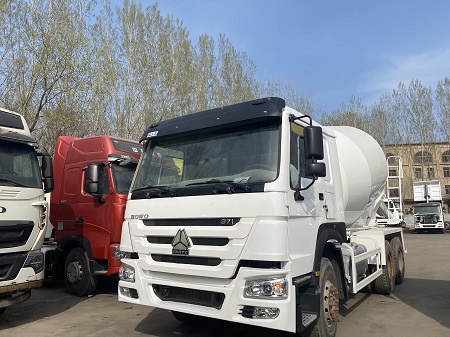 Howo Mixing Tank Truck Howo Mixing Tank Truck