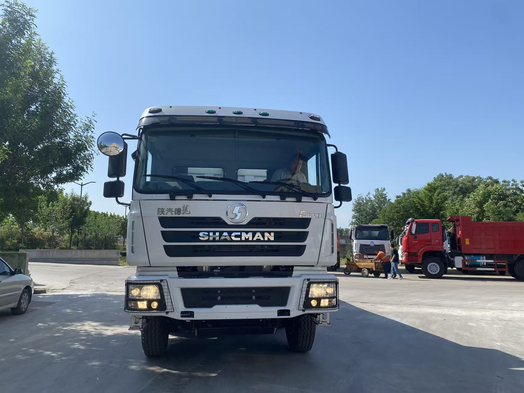 شاحنة شاكمان F3000 قلابة 12 عجلة