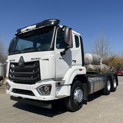 تستخدم Howo NX Tracter Truck