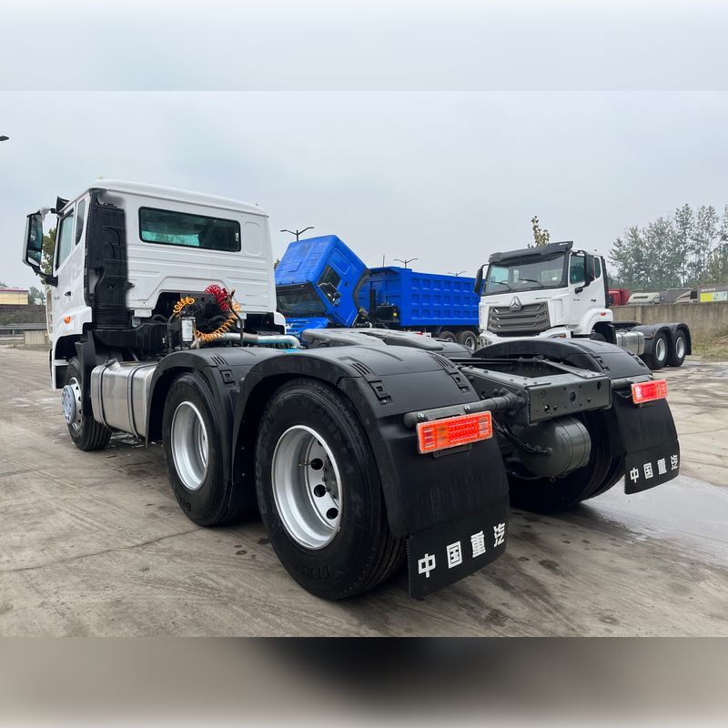 Sinotruk Howo Nx yük maşınının rəhbəri