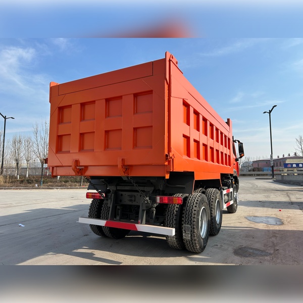 İstifadə olunmuş 10 təkər Howo yük maşını