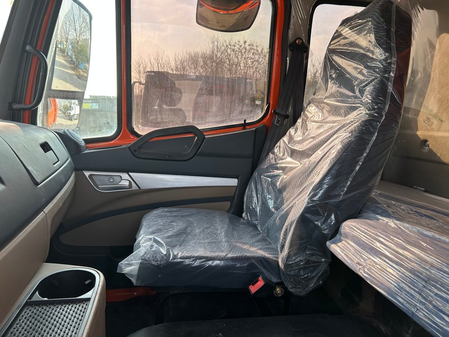 Подержанные самосвалы Hohan