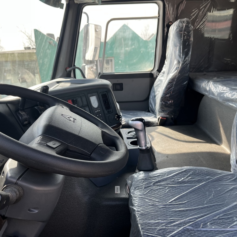 HOWO 7 Tractor Used Truck