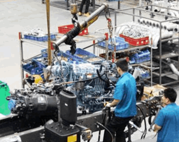 Как обслуживать шасси грузовика