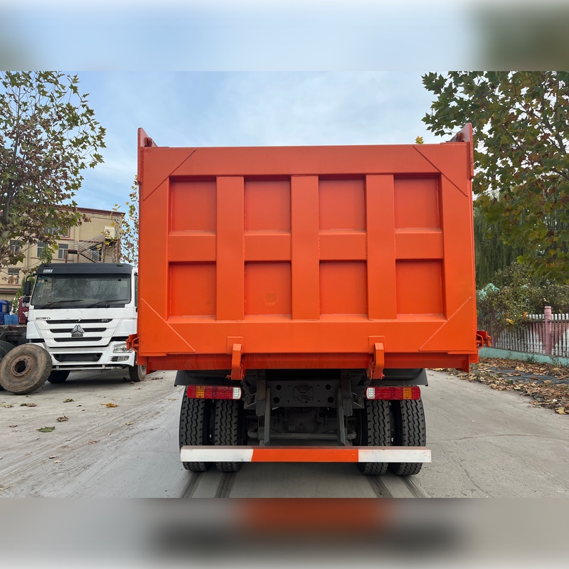 İstifadə Howo 6x4 dump yük maşını
