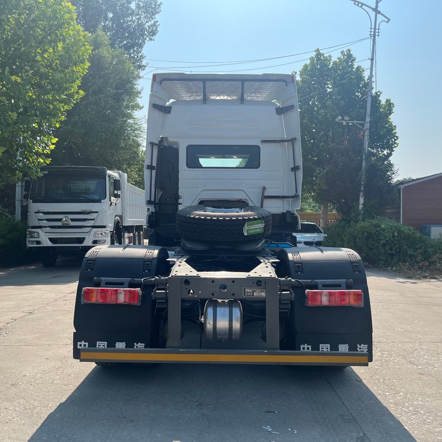 Седельный тягач Sinotruk Howo NX 4x2