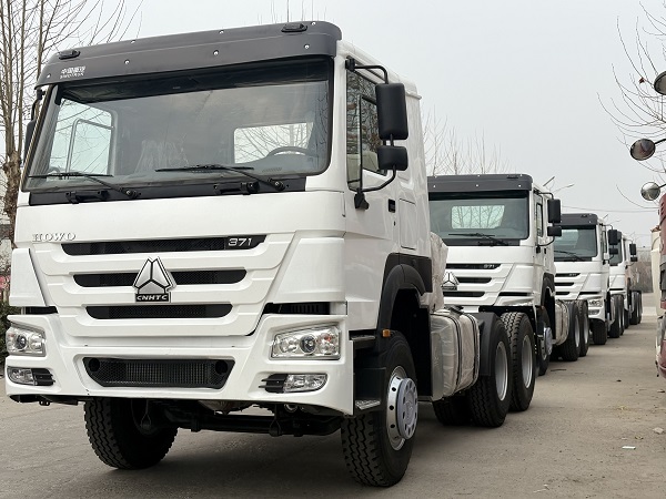 Camión Sinotruk Howo 371HP 6x4 usado