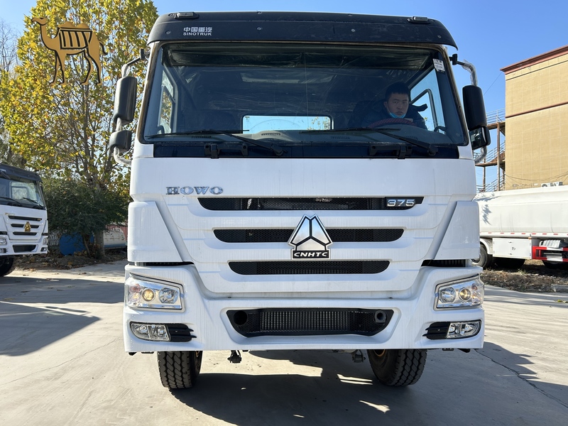 Howo İstifadə olunmuş 6*4 Traktor