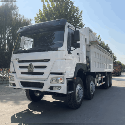 Sinotruk 12 Wheels Truck