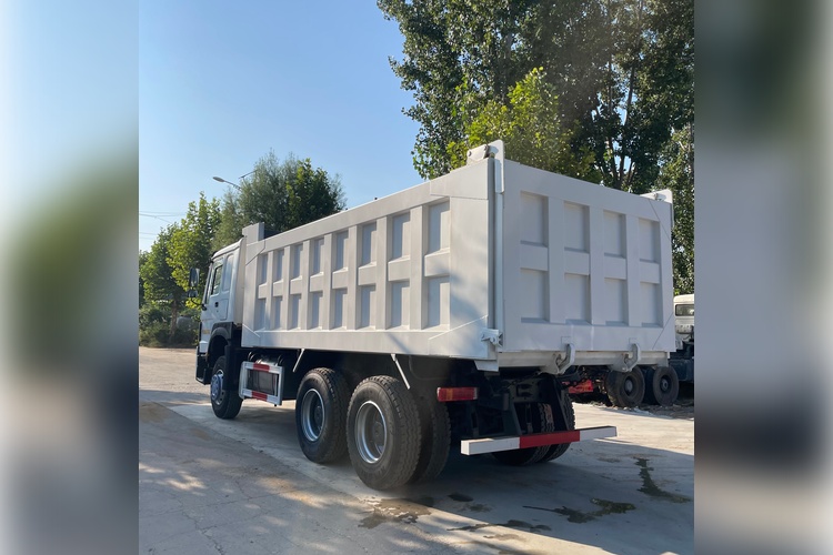 Refurbished HOWO 6*4 Dump Truck