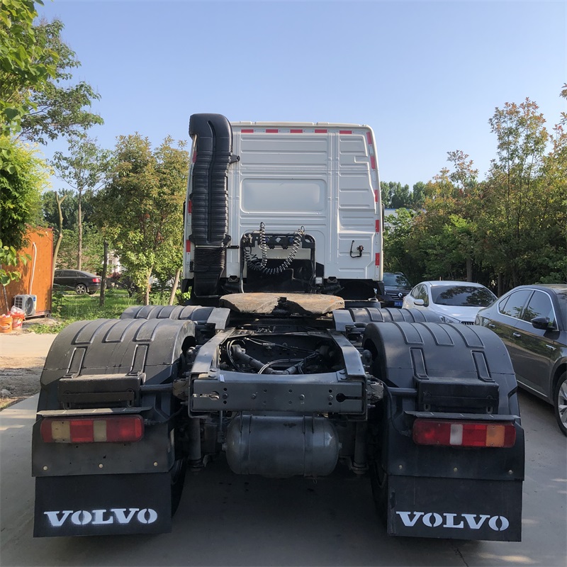 Camión tractor Volvo 6x4