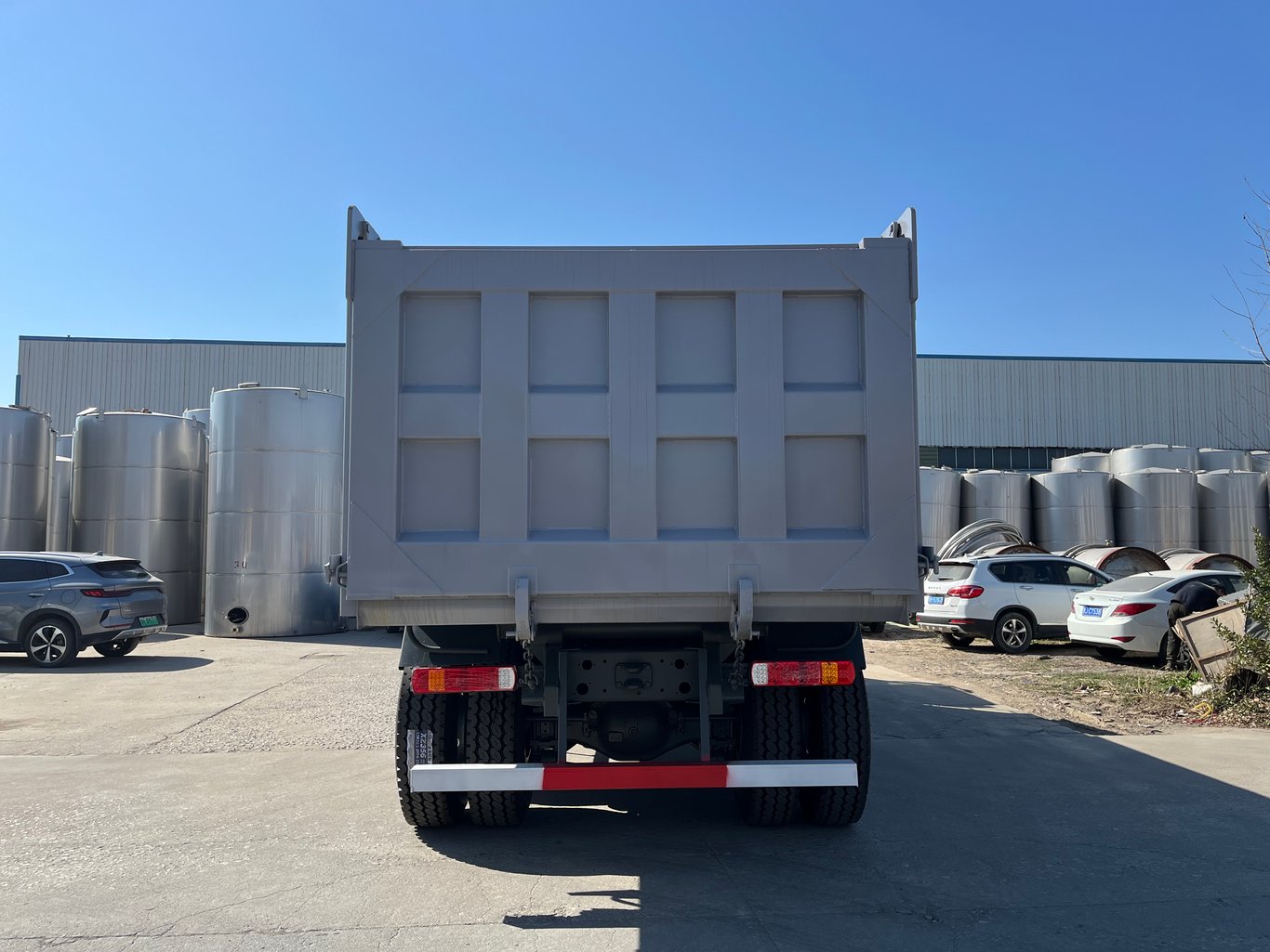 Camion 12 roues remis à neuf