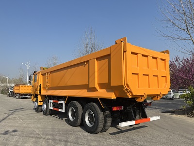 Shacman 8X4 Tipper