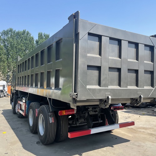 Used Howo 12 Wheels Dump Truck